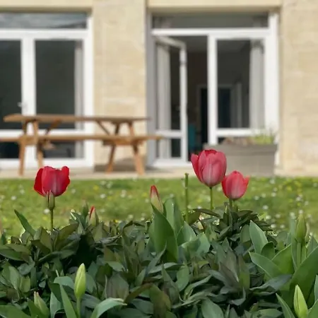 Le Cloitre By Melrose Apartamento Bayeux Exterior foto