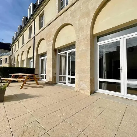 Le Cloitre By Melrose Apartamento Bayeux Exterior foto